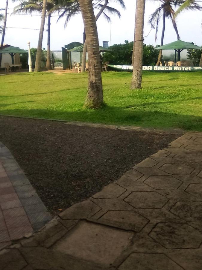 Ninnada Beach Hotel Marawila Eksteriør bilde